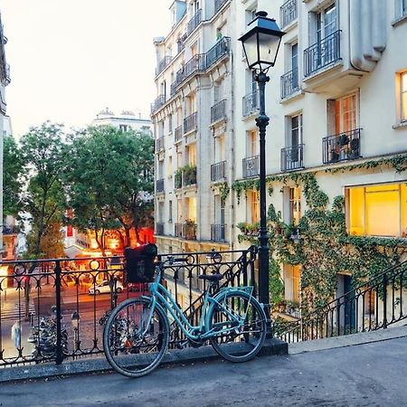 Relax In A Stylish Flat In Montmartre Lägenhet Paris Exteriör bild