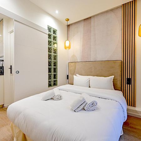 Relax In A Stylish Flat In Montmartre Lägenhet Paris Exteriör bild