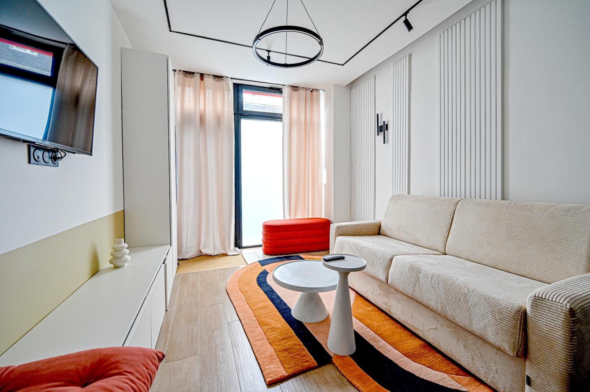 Relax In A Stylish Flat In Montmartre Lägenhet Paris Exteriör bild